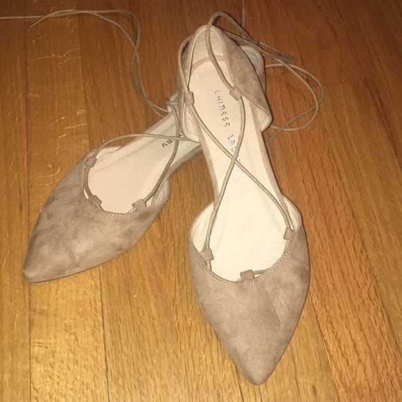 Chinese Laundry Shoes - Chinese Laundry - Lace up, cross cross flats. 10
